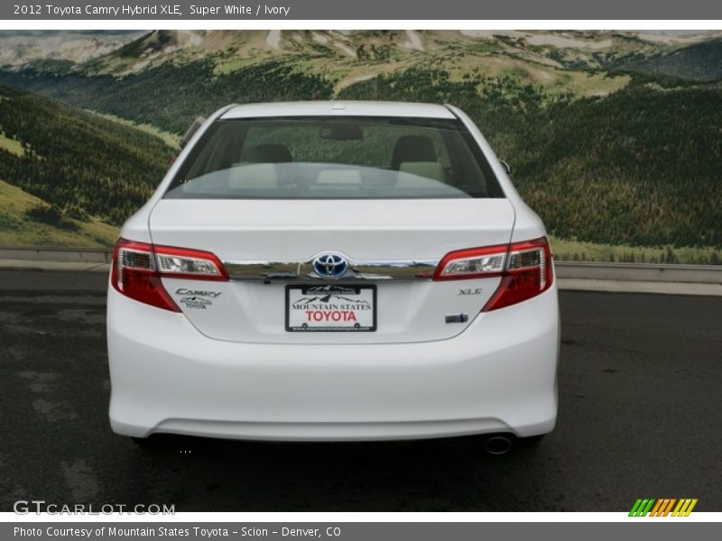 Super White / Ivory 2012 Toyota Camry Hybrid XLE