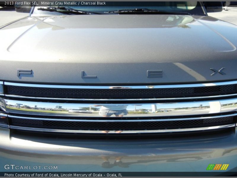 Mineral Gray Metallic / Charcoal Black 2013 Ford Flex SEL