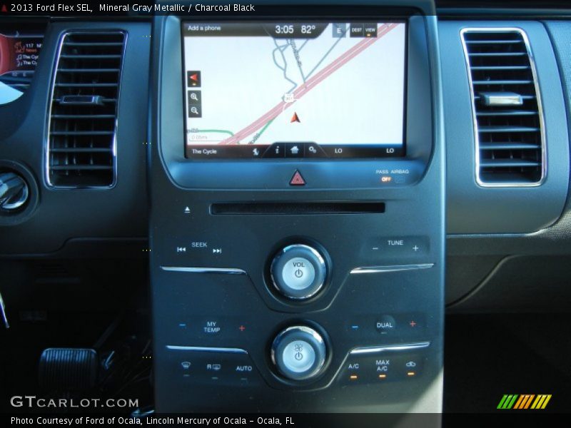 Navigation of 2013 Flex SEL