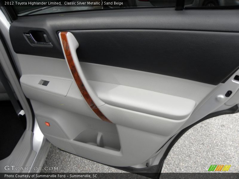 Classic Silver Metallic / Sand Beige 2012 Toyota Highlander Limited