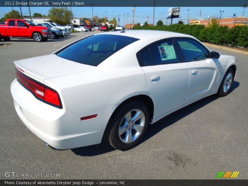 Ivory Pearl / Black 2013 Dodge Charger SE