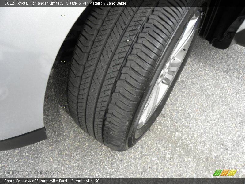 Classic Silver Metallic / Sand Beige 2012 Toyota Highlander Limited