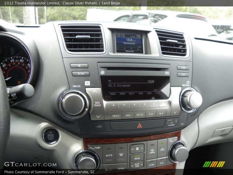 Classic Silver Metallic / Sand Beige 2012 Toyota Highlander Limited