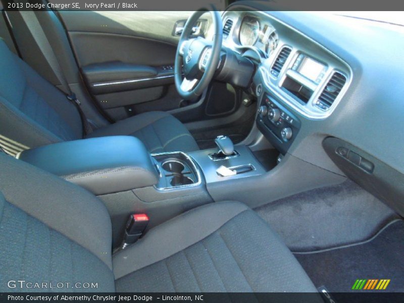 Ivory Pearl / Black 2013 Dodge Charger SE