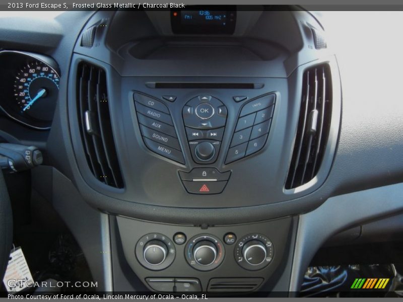 Frosted Glass Metallic / Charcoal Black 2013 Ford Escape S