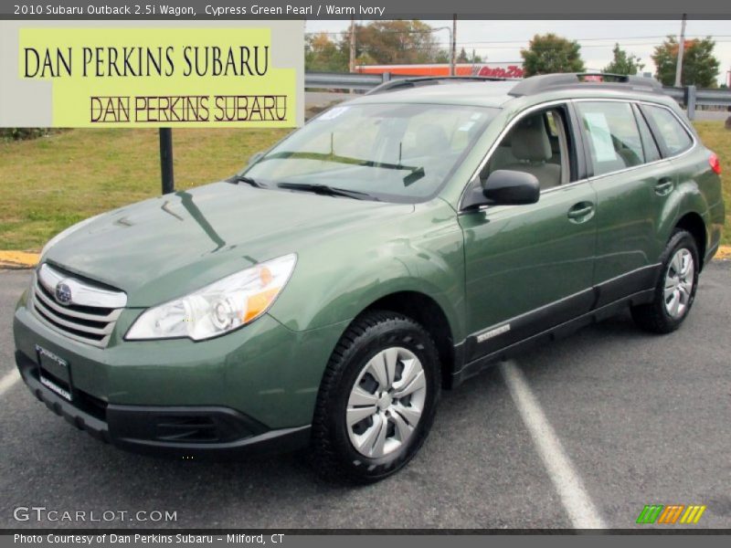 Cypress Green Pearl / Warm Ivory 2010 Subaru Outback 2.5i Wagon