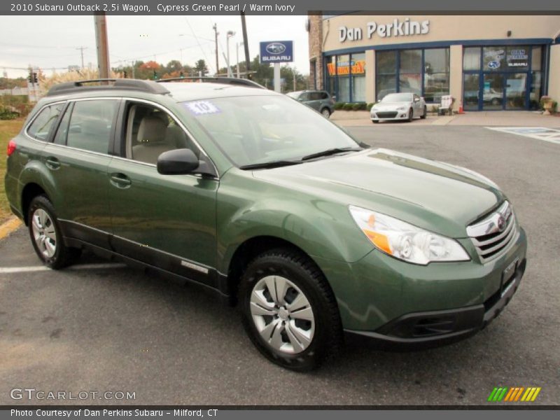 Cypress Green Pearl / Warm Ivory 2010 Subaru Outback 2.5i Wagon