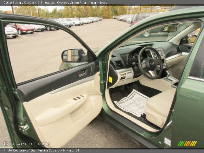 Cypress Green Pearl / Warm Ivory 2010 Subaru Outback 2.5i Wagon