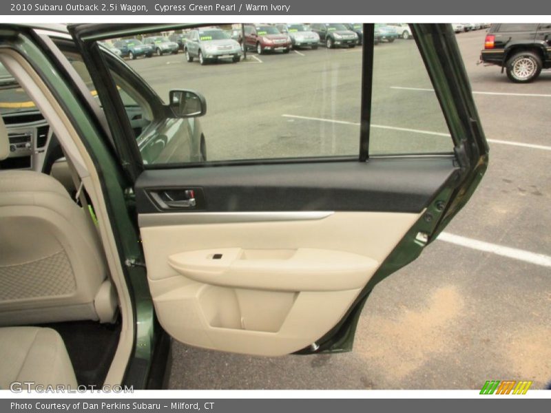 Cypress Green Pearl / Warm Ivory 2010 Subaru Outback 2.5i Wagon