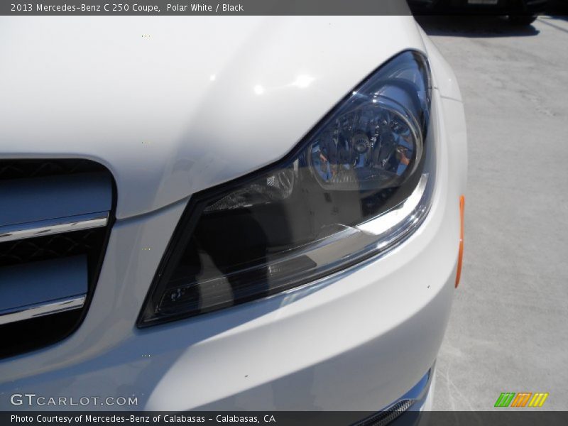 Polar White / Black 2013 Mercedes-Benz C 250 Coupe