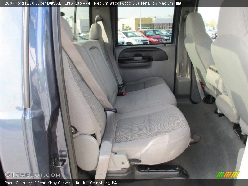 Medium Wedgewood Blue Metallic / Medium Flint 2007 Ford F250 Super Duty XLT Crew Cab 4x4