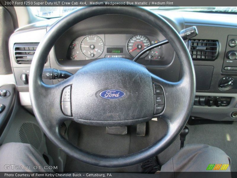 Medium Wedgewood Blue Metallic / Medium Flint 2007 Ford F250 Super Duty XLT Crew Cab 4x4
