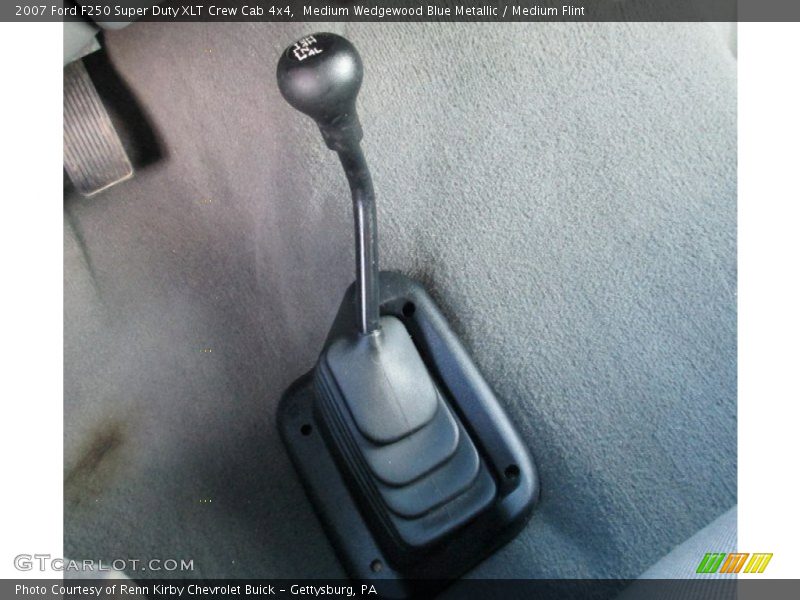 Medium Wedgewood Blue Metallic / Medium Flint 2007 Ford F250 Super Duty XLT Crew Cab 4x4