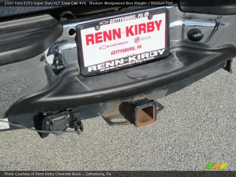Medium Wedgewood Blue Metallic / Medium Flint 2007 Ford F250 Super Duty XLT Crew Cab 4x4