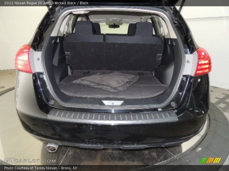 Wicked Black / Black 2011 Nissan Rogue SV AWD