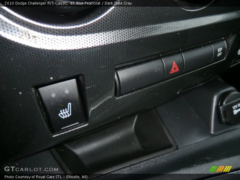 B5 Blue Pearlcoat / Dark Slate Gray 2010 Dodge Challenger R/T Classic