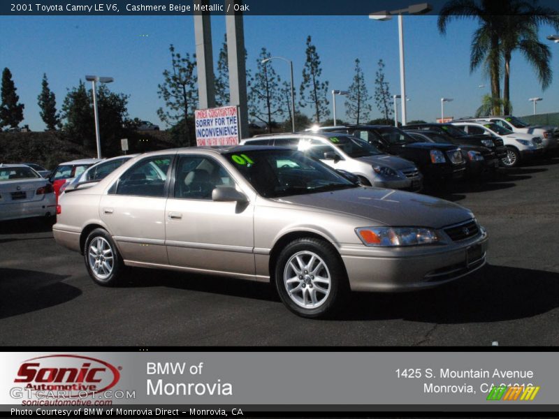 Cashmere Beige Metallic / Oak 2001 Toyota Camry LE V6