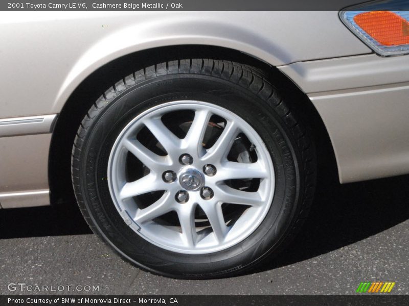  2001 Camry LE V6 Wheel