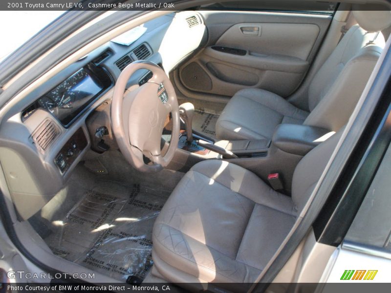 Cashmere Beige Metallic / Oak 2001 Toyota Camry LE V6