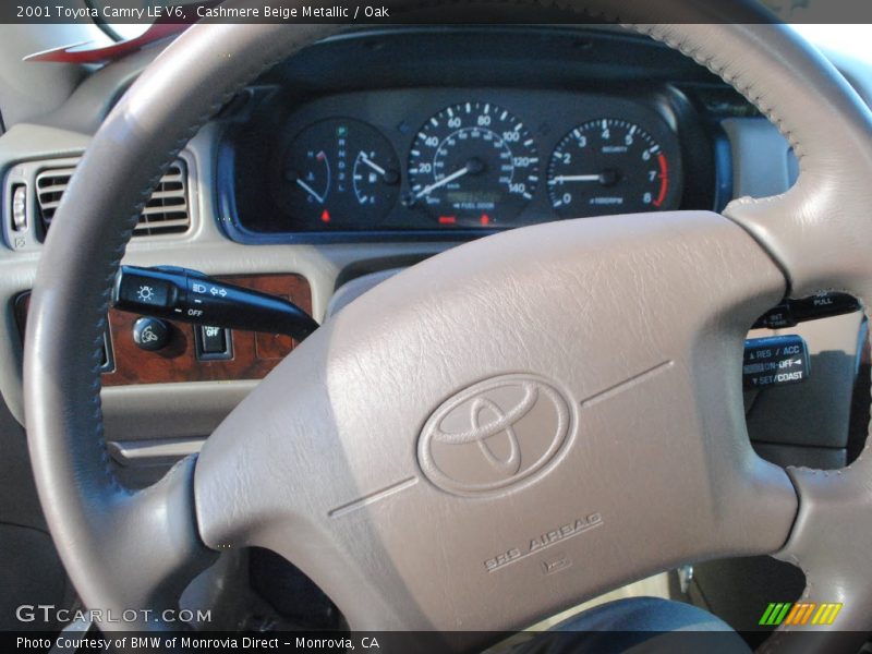 Cashmere Beige Metallic / Oak 2001 Toyota Camry LE V6