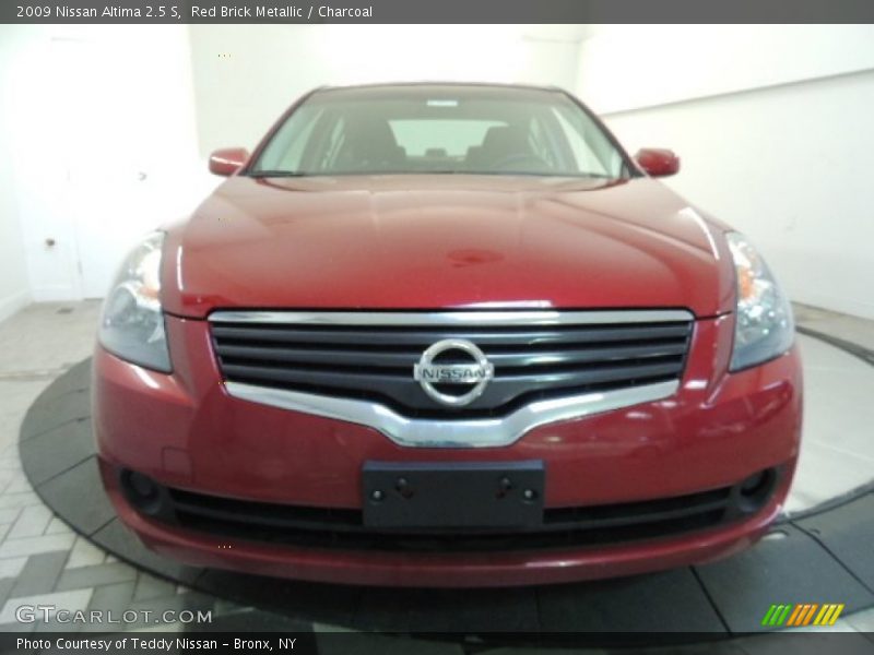 Red Brick Metallic / Charcoal 2009 Nissan Altima 2.5 S