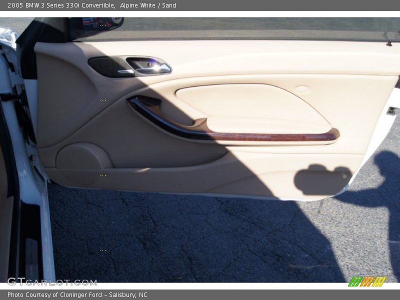 Alpine White / Sand 2005 BMW 3 Series 330i Convertible