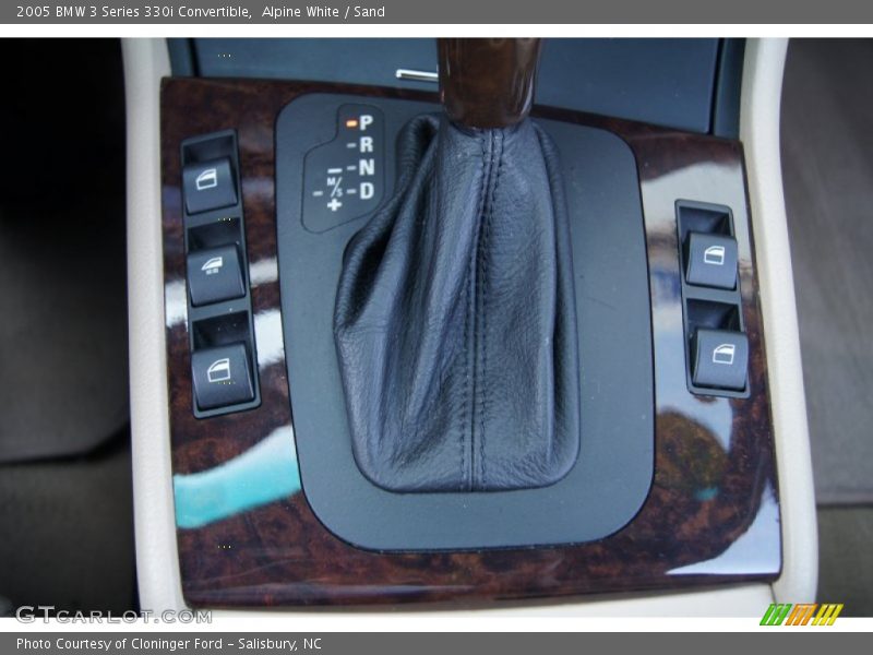 Alpine White / Sand 2005 BMW 3 Series 330i Convertible