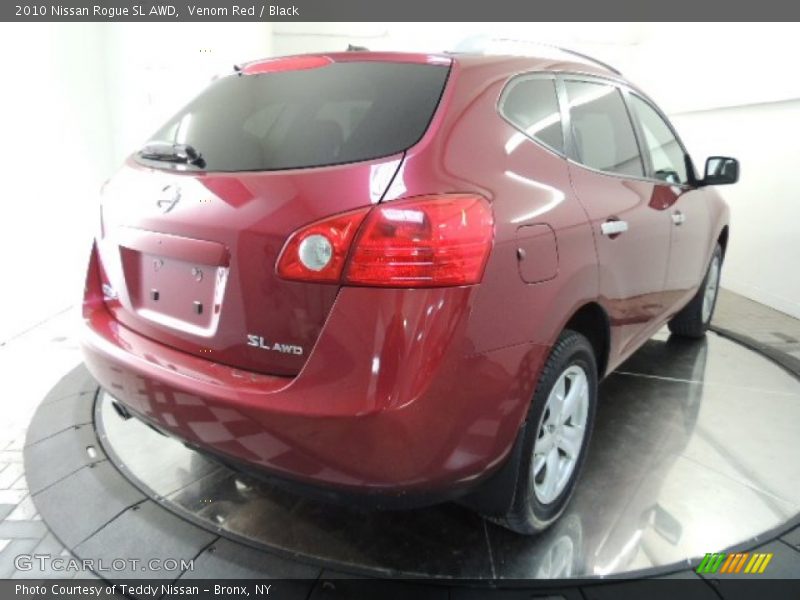 Venom Red / Black 2010 Nissan Rogue SL AWD