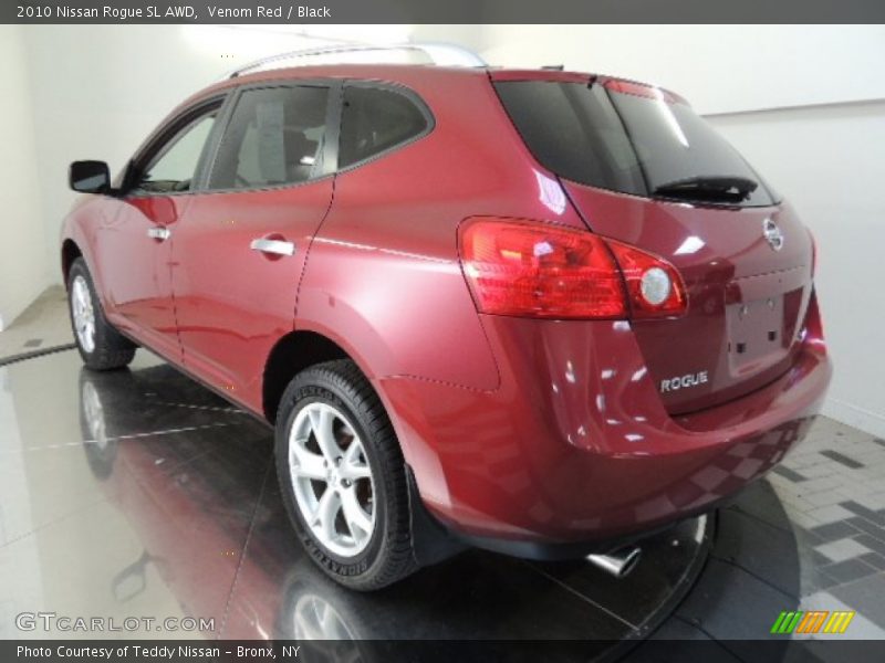 Venom Red / Black 2010 Nissan Rogue SL AWD