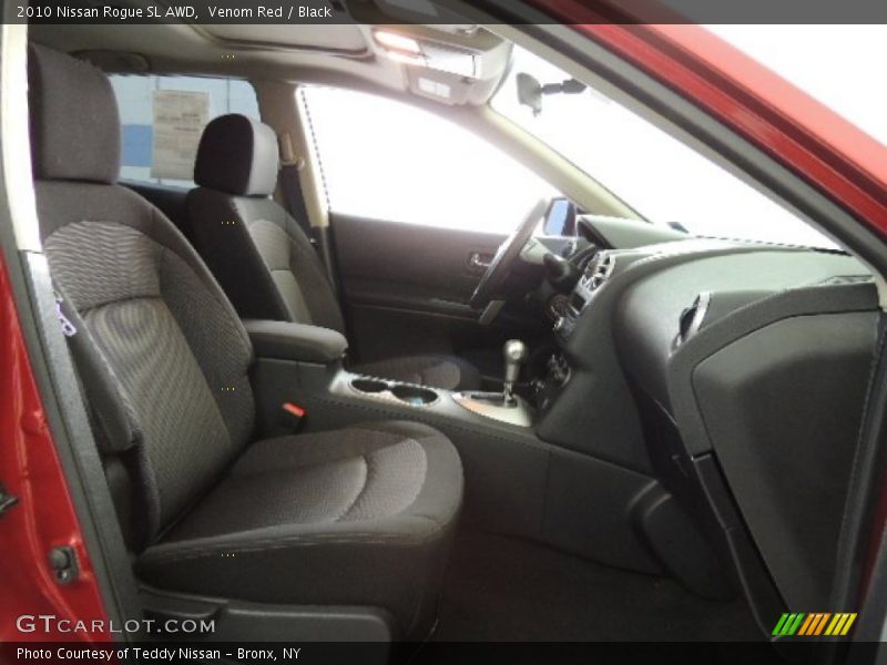 Venom Red / Black 2010 Nissan Rogue SL AWD