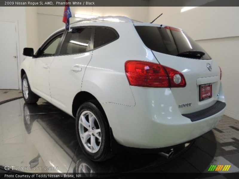 Phantom White / Black 2009 Nissan Rogue SL AWD