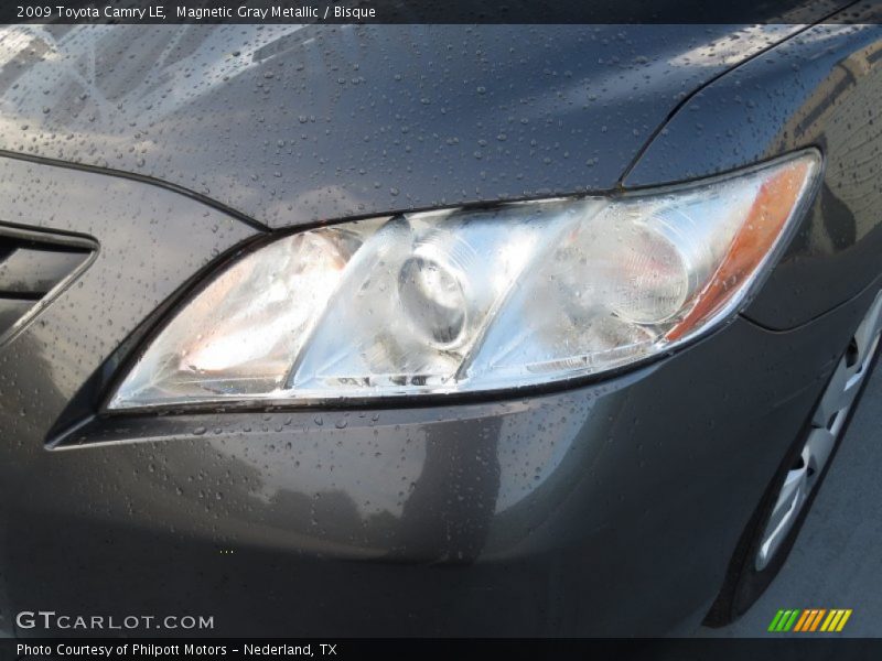 Magnetic Gray Metallic / Bisque 2009 Toyota Camry LE