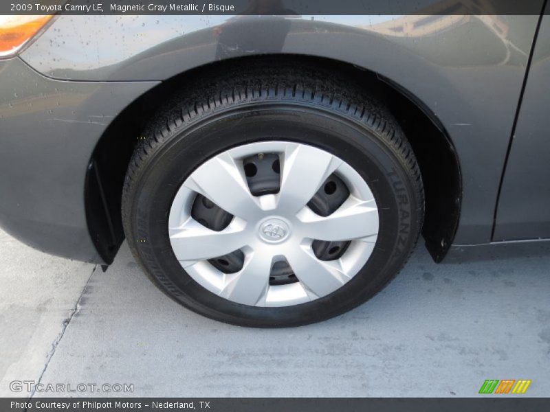 Magnetic Gray Metallic / Bisque 2009 Toyota Camry LE