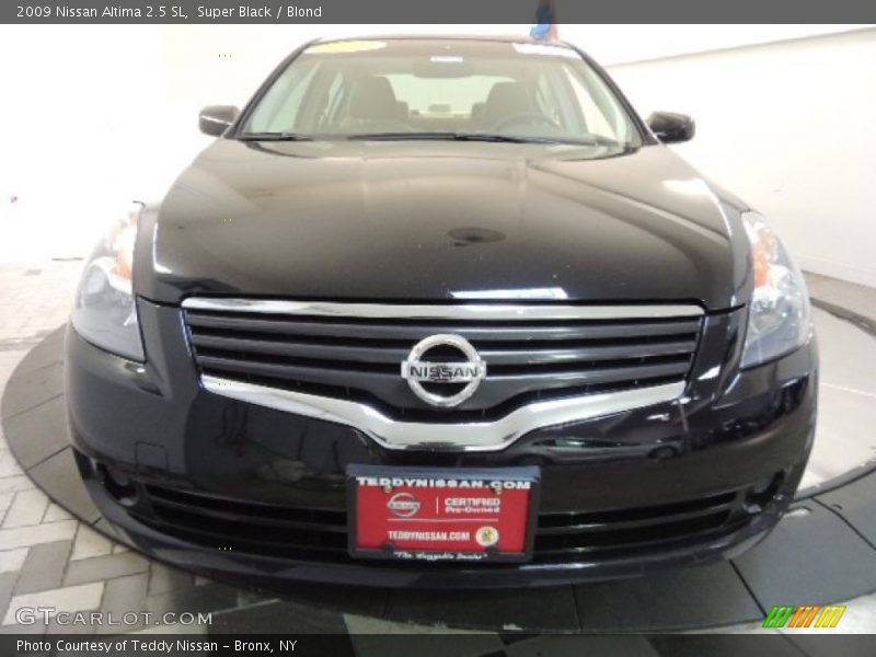 Super Black / Blond 2009 Nissan Altima 2.5 SL