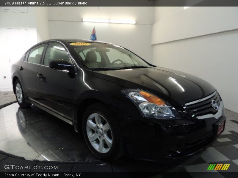 Super Black / Blond 2009 Nissan Altima 2.5 SL