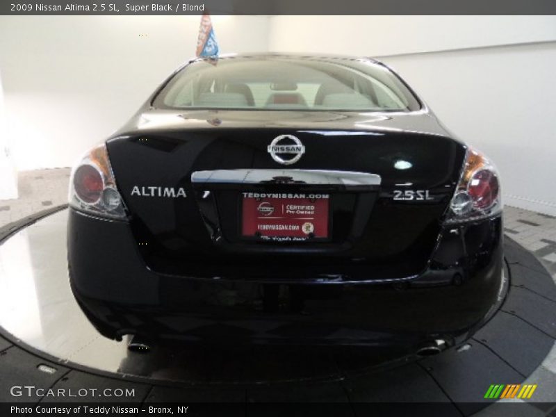 Super Black / Blond 2009 Nissan Altima 2.5 SL