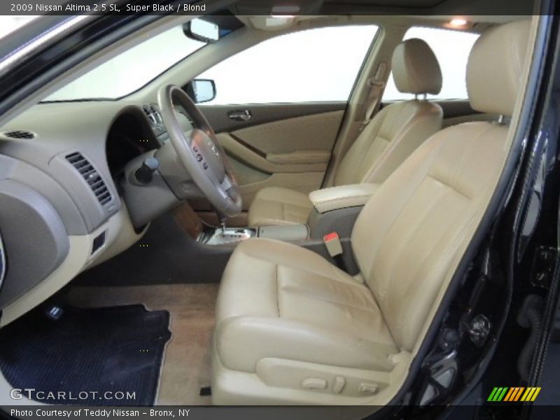 Super Black / Blond 2009 Nissan Altima 2.5 SL