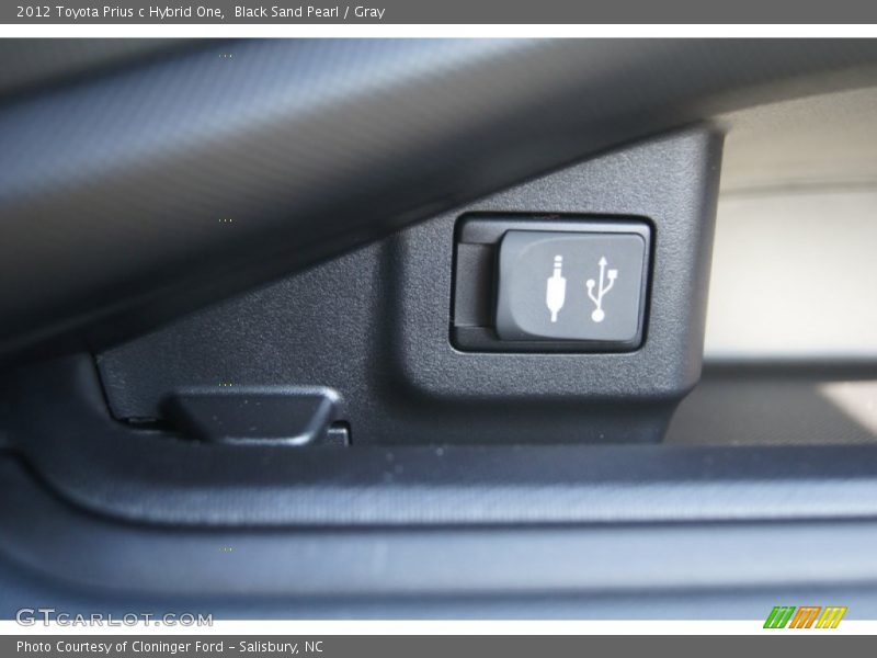 Black Sand Pearl / Gray 2012 Toyota Prius c Hybrid One
