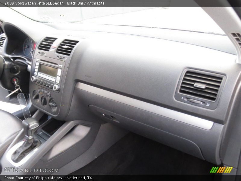 Black Uni / Anthracite 2009 Volkswagen Jetta SEL Sedan