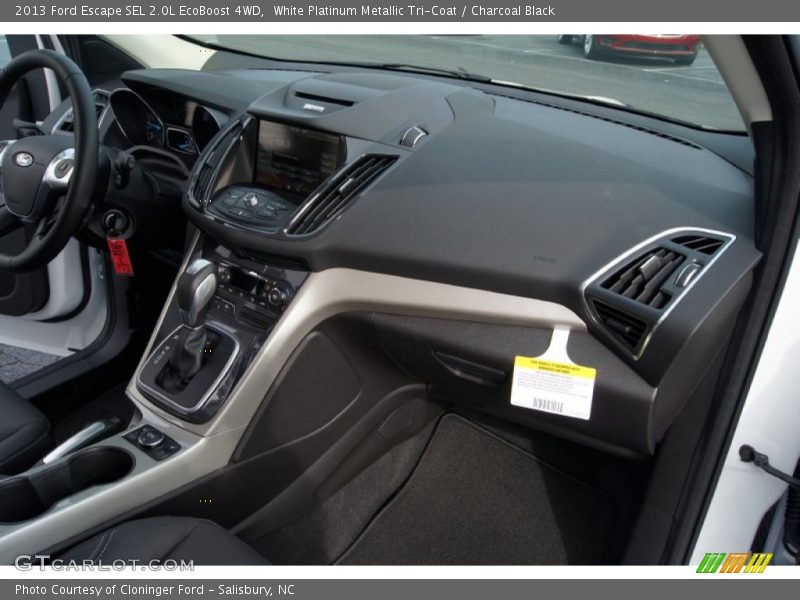 White Platinum Metallic Tri-Coat / Charcoal Black 2013 Ford Escape SEL 2.0L EcoBoost 4WD