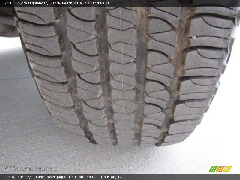 Sandy Beach Metallic / Sand Beige 2011 Toyota Highlander