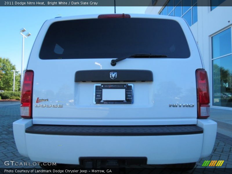Bright White / Dark Slate Gray 2011 Dodge Nitro Heat