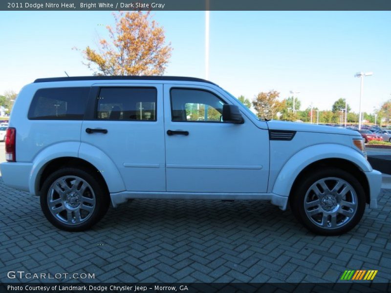 Bright White / Dark Slate Gray 2011 Dodge Nitro Heat