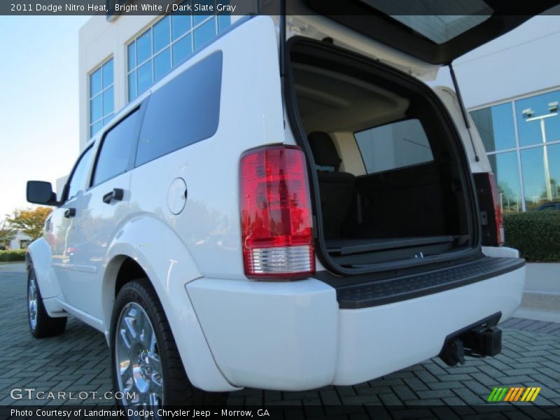 Bright White / Dark Slate Gray 2011 Dodge Nitro Heat