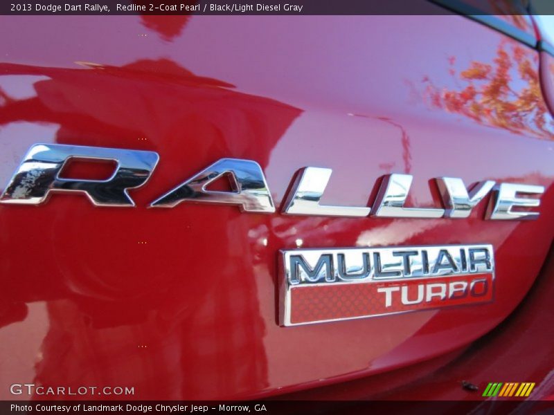 Redline 2-Coat Pearl / Black/Light Diesel Gray 2013 Dodge Dart Rallye