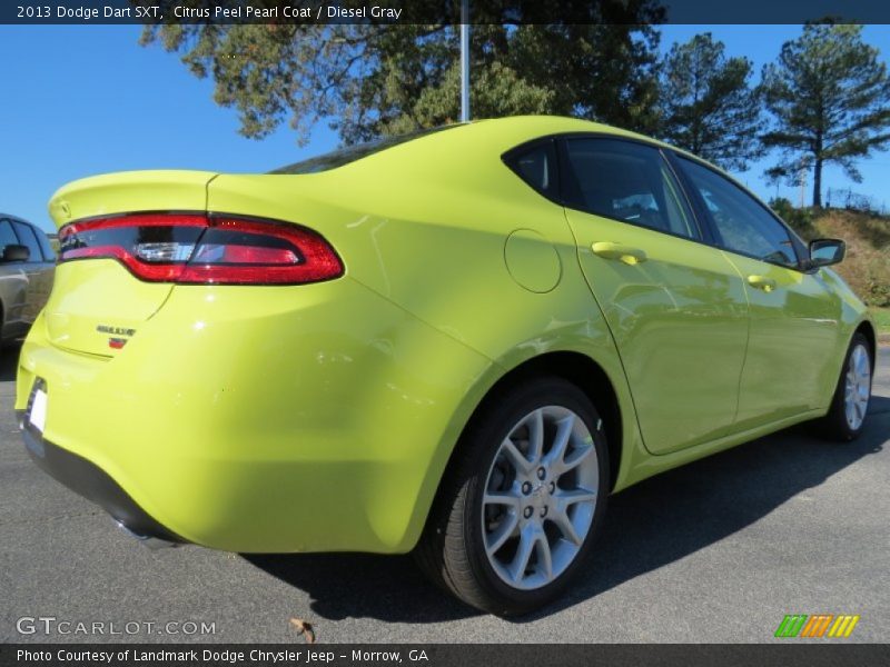 Citrus Peel Pearl Coat / Diesel Gray 2013 Dodge Dart SXT