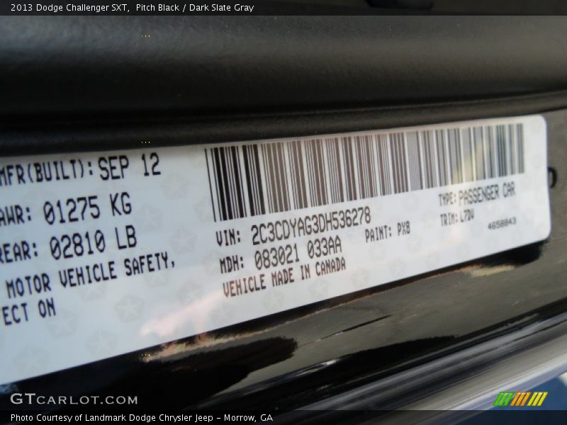 Pitch Black / Dark Slate Gray 2013 Dodge Challenger SXT