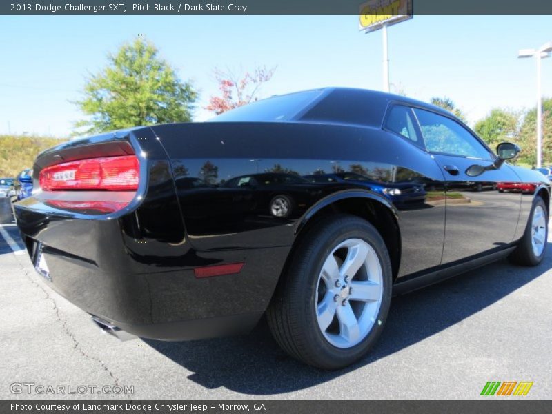 Pitch Black / Dark Slate Gray 2013 Dodge Challenger SXT