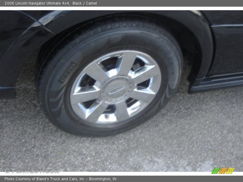 Black / Camel 2006 Lincoln Navigator Ultimate 4x4