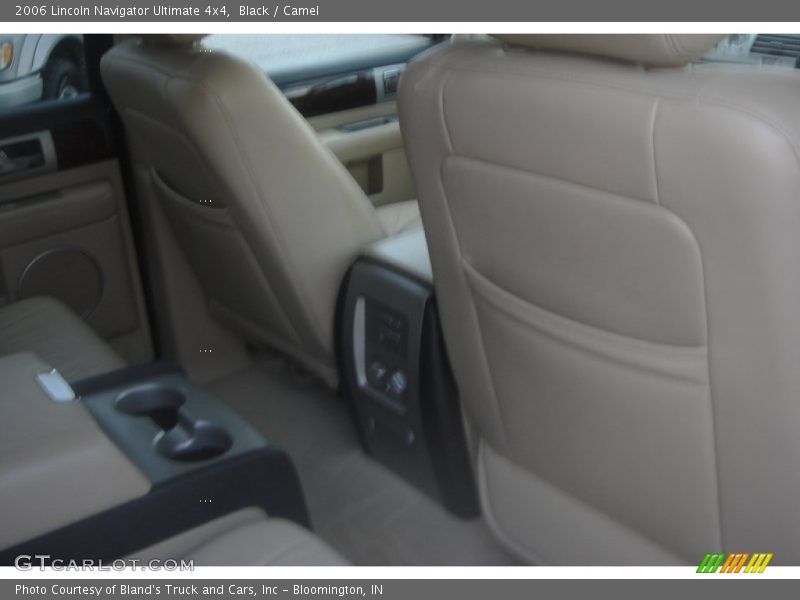 Black / Camel 2006 Lincoln Navigator Ultimate 4x4